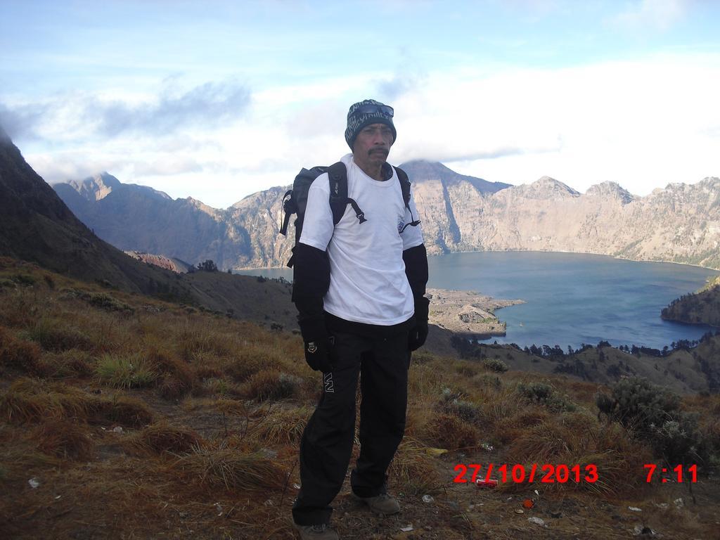 Rinjani Trails Hotel Senaru Exterior foto